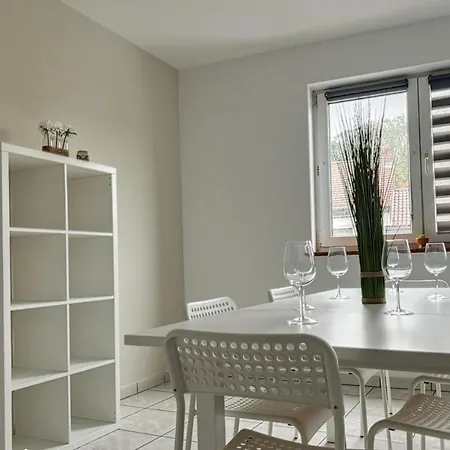 Gohyssart 51b 2 Bruxelles-charleroi-airport بيت للعطل