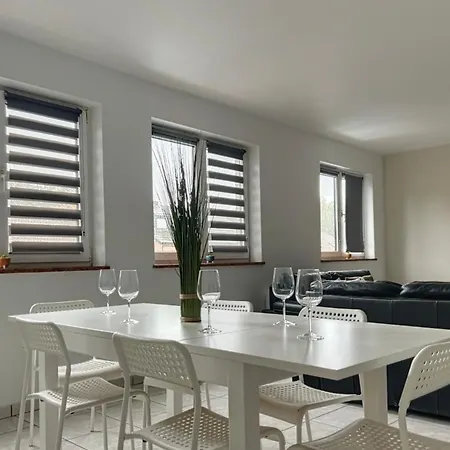 Gohyssart 51b 2 Bruxelles-charleroi-airport بيت للعطل شارلروا
