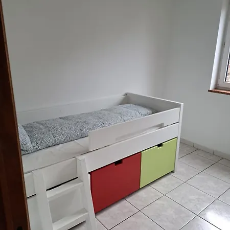 Gohyssart 51b 2 Bruxelles-charleroi-airport بيت للعطل *